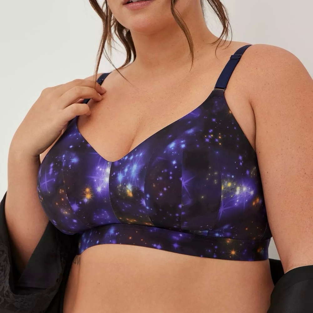 TORRID Dream Galaxy Star Print Wire-Free Lightly Lined Back Smoothing Bra 52B